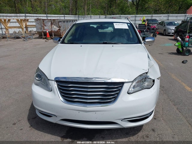 2013 Chrysler 200 Limited მანქანა იყიდება აუქციონზე, vin: 1C3CCBCG5DN621160, აუქციონის ნომერი: 45133975