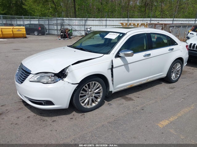 2013 Chrysler 200 Limited მანქანა იყიდება აუქციონზე, vin: 1C3CCBCG5DN621160, აუქციონის ნომერი: 45133975