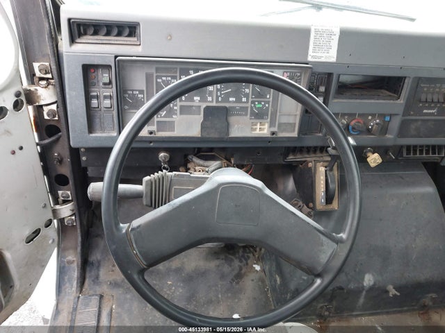 45133981 :رقم المزاد ، 1HTSDNSM0NH432609 vin ، 1992 International 4000 4900 مزاد بيع