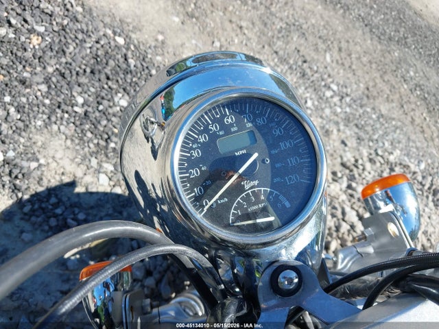 45134010 :رقم المزاد ، 5VPTD16DX33001274 vin ، 2003 Victory Motorcycles Deluxe Touring مزاد بيع