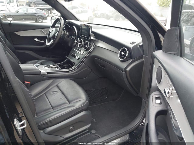 WDC0G4JB3KV134598 Mercedes-Benz GLC 300