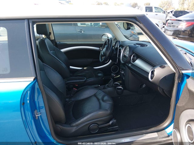 Aukcja sprzedaży 2011 Mini Cooper S, vin: WMWSV3C51BTY11047, numer aukcji: 45134019