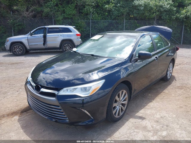 45134035 :رقم المزاد ، 4T1BK1FK4HU578216 vin ، 2017 Toyota Camry Xle V6 مزاد بيع