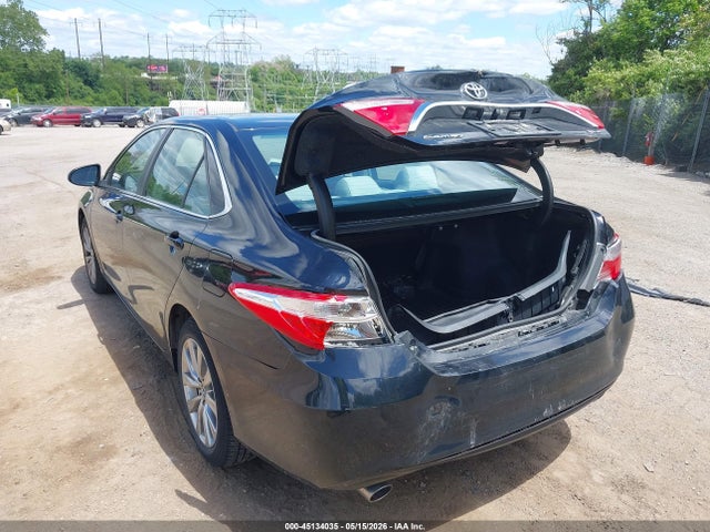 45134035 :رقم المزاد ، 4T1BK1FK4HU578216 vin ، 2017 Toyota Camry Xle V6 مزاد بيع