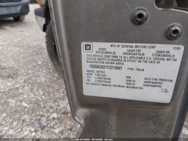 Продаж на аукціоні авто 2000 Chevrolet Silverado 2500 Lt, vin: 1GCGK29U1YZ210897, номер лоту: 45134055