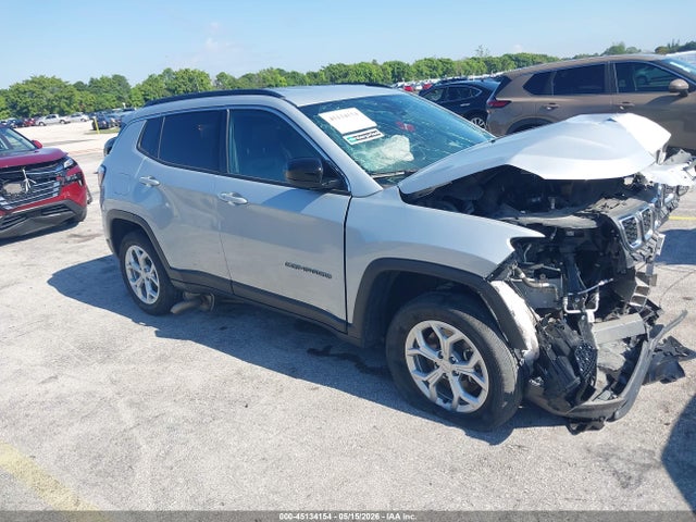 45134154 :رقم المزاد ، 3C4NJDBN2RT110874 vin ، 2024 Jeep Compass Latitude 4x4 مزاد بيع