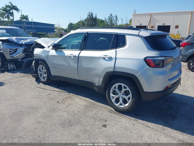 45134154 :رقم المزاد ، 3C4NJDBN2RT110874 vin ، 2024 Jeep Compass Latitude 4x4 مزاد بيع