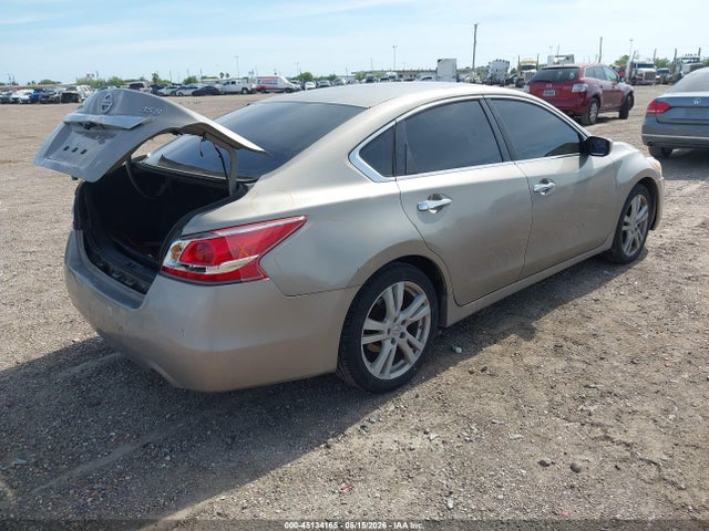 2013 Nissan Altima 3.5 S მანქანა იყიდება აუქციონზე, vin: 1N4BL3AP3DN466498, აუქციონის ნომერი: 45134165