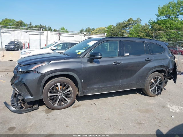 Продажа на аукционе авто 2021 Toyota Highlander Xse, vin: 5TDJZRBH8MS137143, номер лота: 45134176
