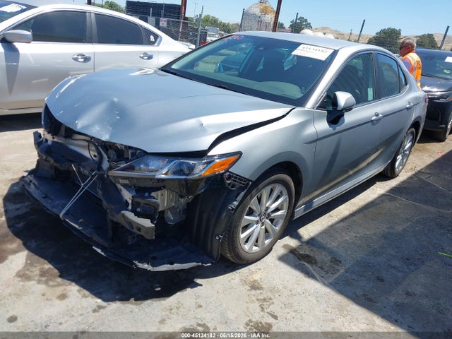 45134182 :رقم المزاد ، 4T1B11HK3KU287911 vin ، 2019 Toyota Camry Le مزاد بيع