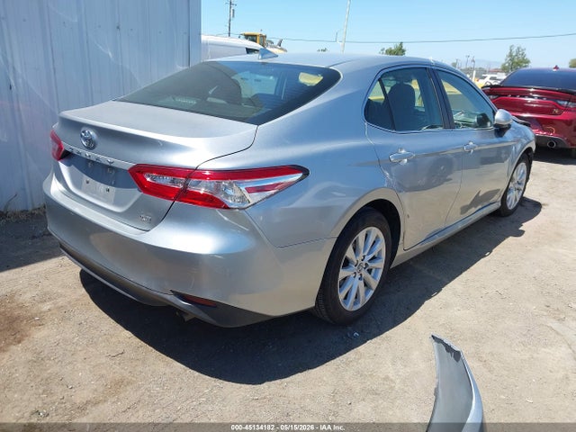 45134182 :رقم المزاد ، 4T1B11HK3KU287911 vin ، 2019 Toyota Camry Le مزاد بيع