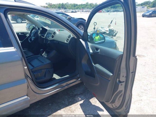 Продаж на аукціоні авто 2014 Volkswagen Tiguan Se, vin: WVGAV3AX2EW611411, номер лоту: 45134186