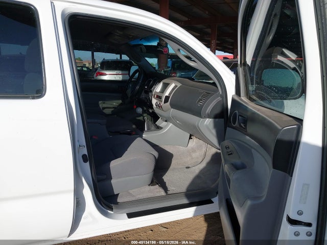 45134198 :رقم المزاد ، 5TELU42N68Z586619 vin ، 2008 Toyota Tacoma Base V6 مزاد بيع