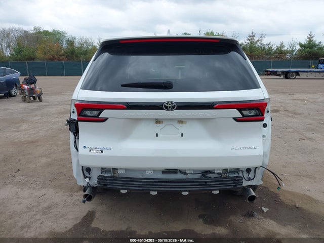 Продаж на аукціоні авто 2024 Toyota Grand Highlander Hybrid Platinum Max, vin: 5TDADAB51RS002857, номер лоту: 45134203