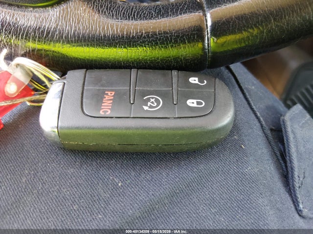 45134209 :رقم المزاد ، ZACCJABB0HPG60933 vin ، 2017 Jeep Renegade Altitude Fwd مزاد بيع