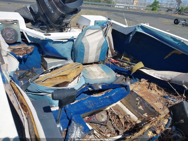 Auction sale of the 1985 Bayliner Boat, vin: BYIB02CUD585, lot number: 45134218