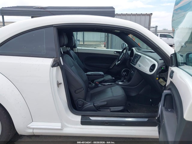 Aukcja sprzedaży 2012 Volkswagen Beetle 2.5l, vin: 3VWJX7AT2CM659911, numer aukcji: 45134241