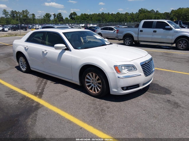 Продаж на аукціоні авто 2013 Chrysler 300 Motown, vin: 2C3CCAAG0DH508626, номер лоту: 45134249