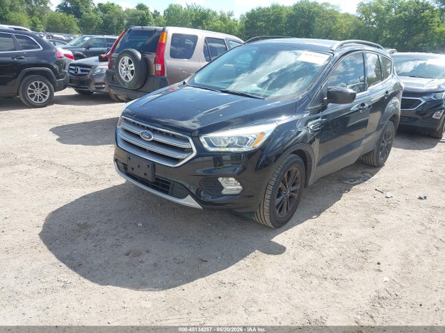 Продаж на аукціоні авто 2017 Ford Escape Se, vin: 1FMCU0G91HUD31000, номер лоту: 45134257