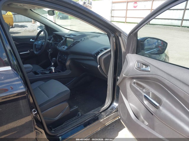 Продаж на аукціоні авто 2017 Ford Escape Se, vin: 1FMCU0G91HUD31000, номер лоту: 45134257