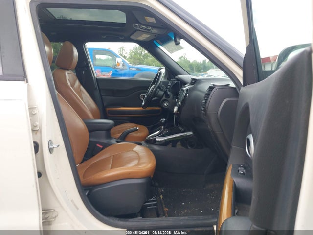 Продаж на аукціоні авто 2015 Kia Soul !, vin: KNDJX3A58F7126831, номер лоту: 45134301
