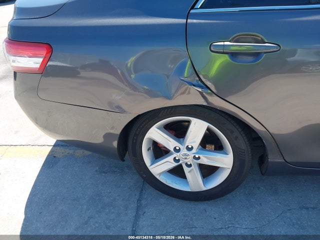 45134318 :رقم المزاد ، 4T4BF3EK3BR171826 vin ، 2011 Toyota Camry Le مزاد بيع