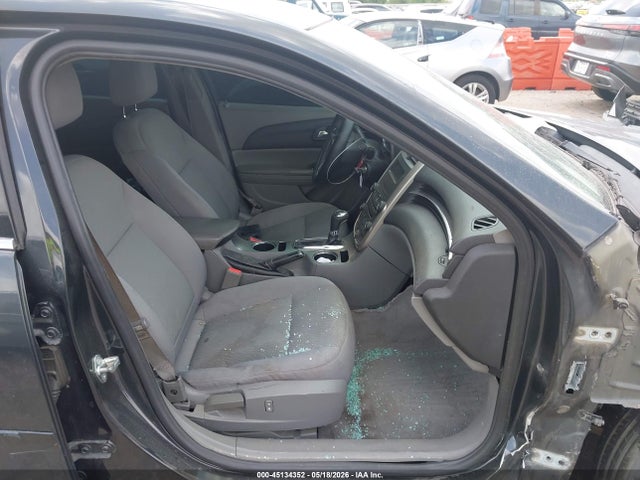 Продаж на аукціоні авто 2015 Chevrolet Malibu Ls, vin: 1G11B5SLXFF343089, номер лоту: 45134352