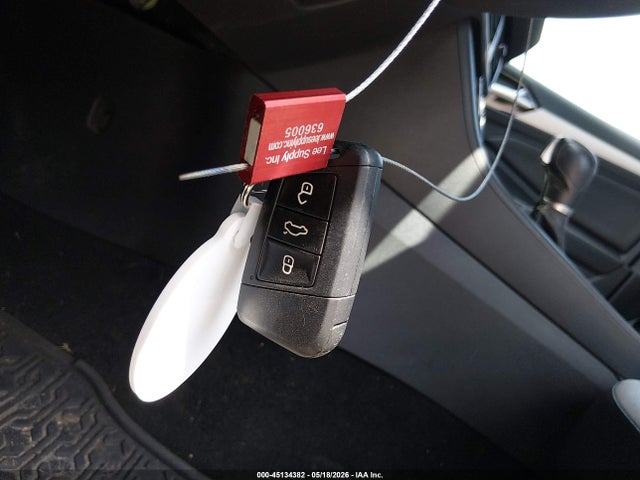 2019 Volkswagen Jetta 1.4t R-line/1.4t S/1.4t Se მანქანა იყიდება აუქციონზე, vin: 3VWC57BU1KM093910, აუქციონის ნომერი: 45134382