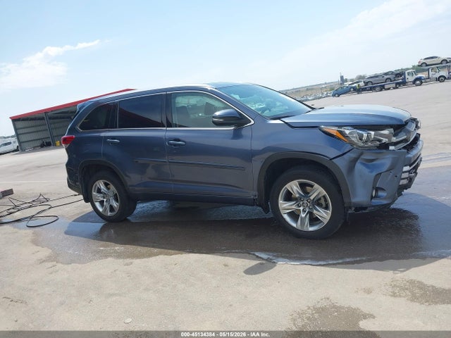 45134384 :رقم المزاد ، 5TDDZRFH0JS880320 vin ، 2018 Toyota Highlander Limited مزاد بيع