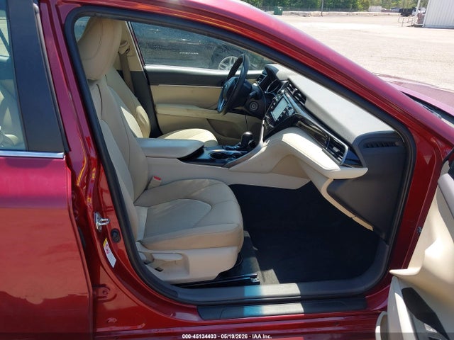 Aukcja sprzedaży 2019 Toyota Camry Le, vin: 4T1B11HK4KU696404, numer aukcji: 45134403