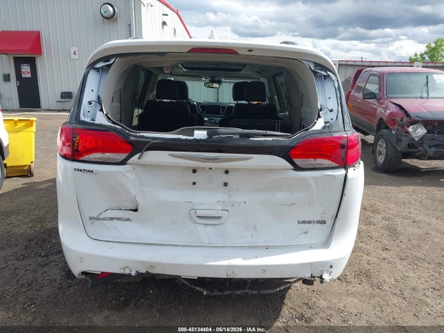 Продажа на аукционе авто 2017 Chrysler Pacifica Limited, vin: 2C4RC1GG1HR804154, номер лота: 45134404