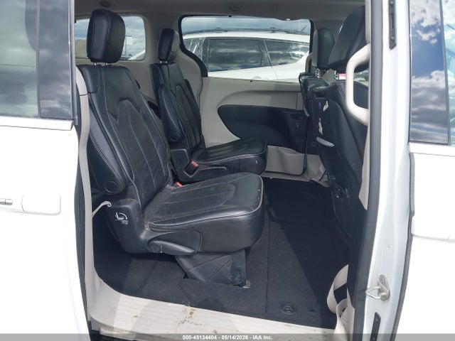 Продажа на аукционе авто 2017 Chrysler Pacifica Limited, vin: 2C4RC1GG1HR804154, номер лота: 45134404