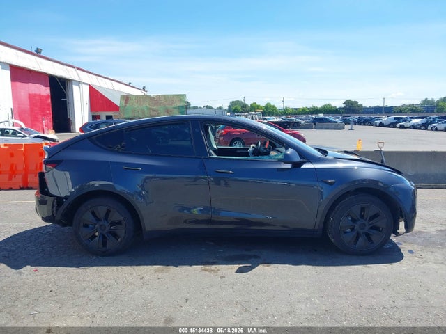 Aukcja sprzedaży 2025 Tesla Model Y Long Range Dual Motor All-wheel Drive, vin: 7SAYGDEE2SA355525, numer aukcji: 45134438