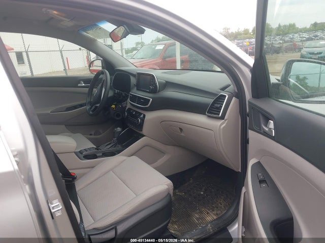 Продажа на аукционе авто 2019 Hyundai Tucson Se, vin: KM8J2CA43KU949132, номер лота: 45134440