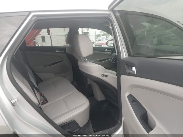 Продажа на аукционе авто 2019 Hyundai Tucson Se, vin: KM8J2CA43KU949132, номер лота: 45134440