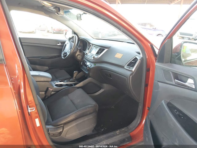 45134492 :رقم المزاد ، KM8J23A44GU115958 vin ، 2016 Hyundai Tucson Se مزاد بيع