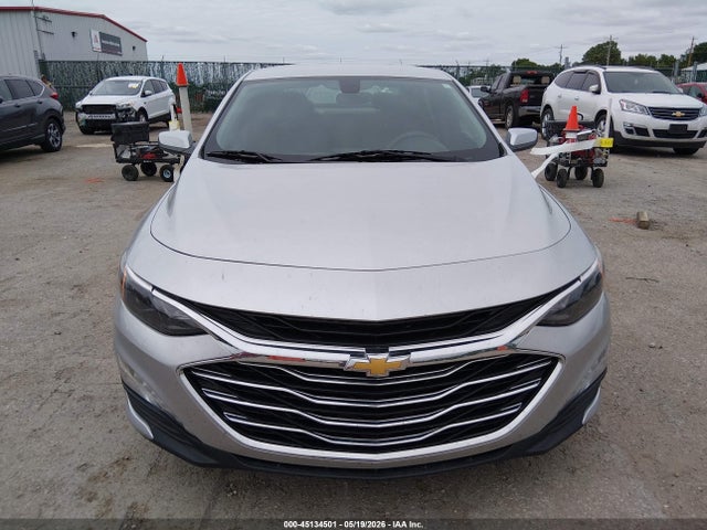1G1ZD5ST9NF125947 Chevrolet Malibu Fwd Lt