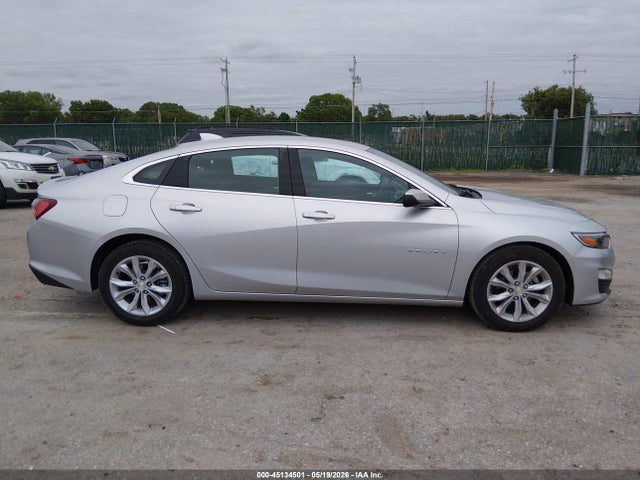 1G1ZD5ST9NF125947 Chevrolet Malibu Fwd Lt