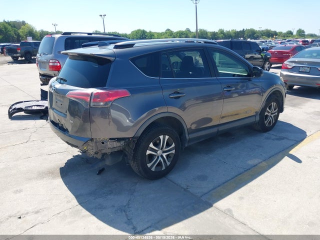 45134536 :رقم المزاد ، JTMZFREV4JJ211003 vin ، 2018 Toyota Rav4 Le مزاد بيع