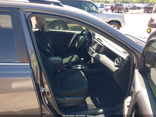 45134536 :رقم المزاد ، JTMZFREV4JJ211003 vin ، 2018 Toyota Rav4 Le مزاد بيع