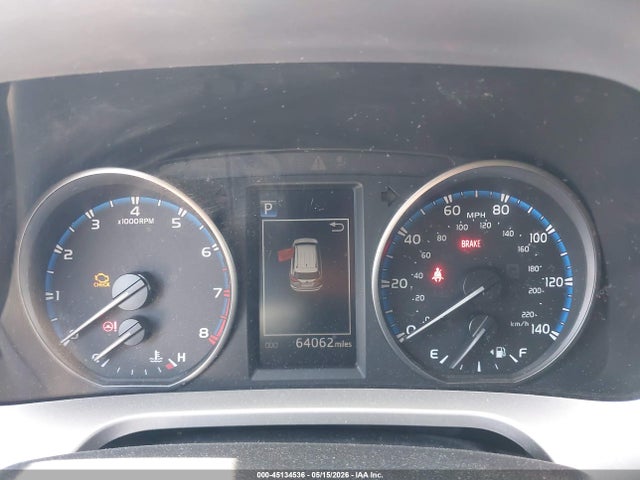 45134536 :رقم المزاد ، JTMZFREV4JJ211003 vin ، 2018 Toyota Rav4 Le مزاد بيع