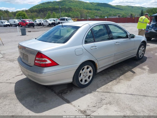 45134547 :رقم المزاد ، WDBRF81J05F704827 vin ، 2005 Mercedes-benz C 240 Luxury 4matic مزاد بيع
