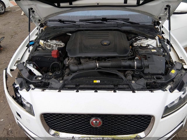 Продаж на аукціоні авто 2017 Jaguar Xf 20d Premium, vin: SAJBJ4BN5HCY32130, номер лоту: 45134575