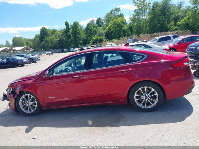 Продажа на аукционе авто 2019 Ford Fusion Hybrid Sel, vin: 3FA6P0MUXKR146997, номер лота: 45134578