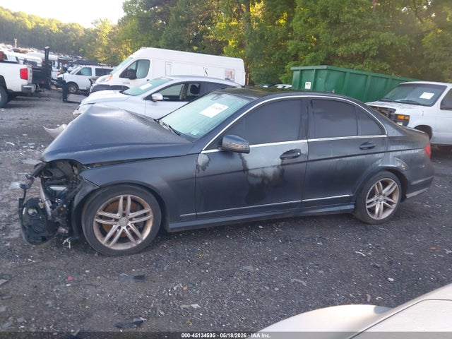 Aukcja sprzedaży 2013 Mercedes-benz C 300 Sport 4matic, vin: WDDGF8AB9DR288104, numer aukcji: 45134595
