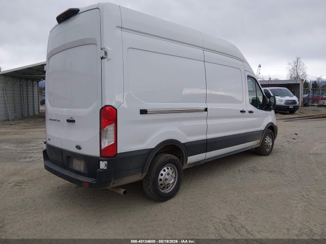 1FTBR2X88NKA64062 Ford Transit-250