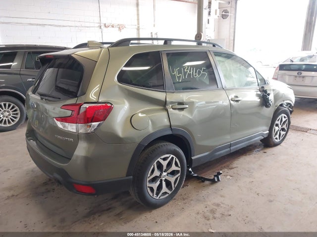 Auction sale of the 2021 Subaru Forester Premium, vin: JF2SKAJC6MH475758, lot number: 45134605