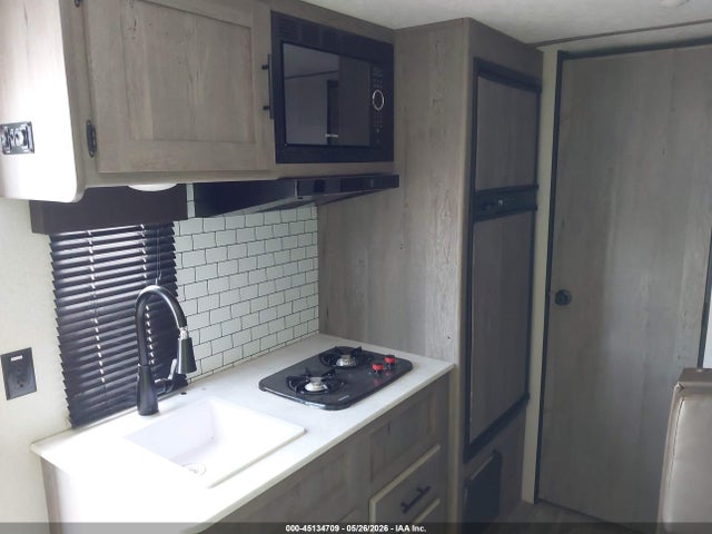 Keystone Rv Springdale 2021 4YDT17613MW107398 Image 15