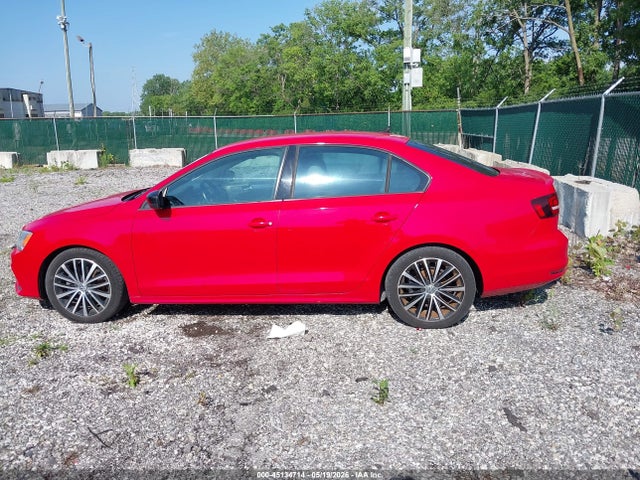 45134714 :رقم المزاد ، 3VWD17AJ4GM300336 vin ، 2016 Volkswagen Jetta 1.8t Sport مزاد بيع