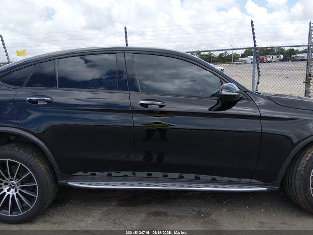 45134719 :رقم المزاد ، WDC0J4KB7KF511685 vin ، 2019 Mercedes-benz Glc 300 Coupe 4matic مزاد بيع